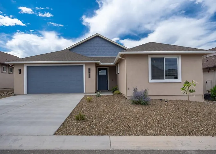 Holiday home Stunning Views With Hot Tub In A Great Location 3 Bed 3 Bath