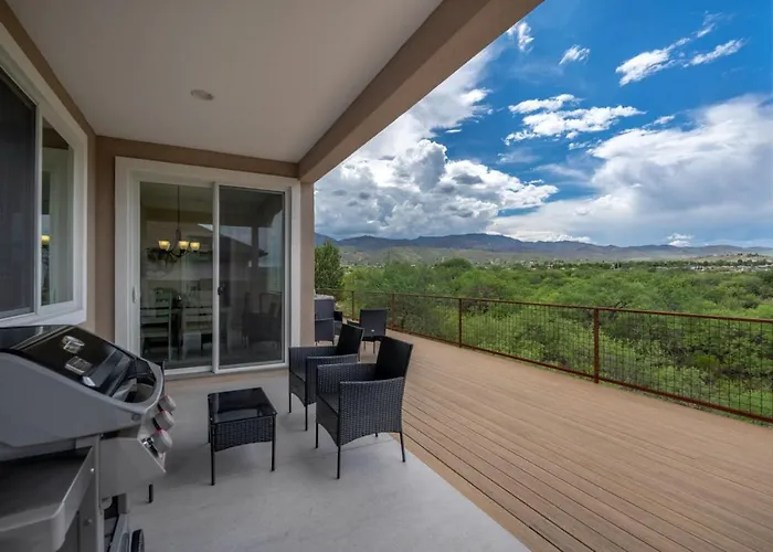 Holiday home Stunning Views With Hot Tub In A Great Location 3 Bed 3 Bath *